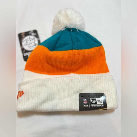 Beautiful Women Miami Dolphins New Era knit pom hat beanie NFL OnField Authentic - Picture 5 of 6